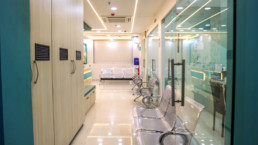 Dhiren Eye Clinic Entrance